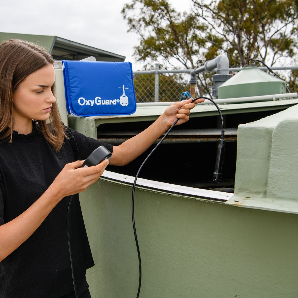 OxyGuard Polaris C dissolved oxygen meter used for aquaculture DO measurement